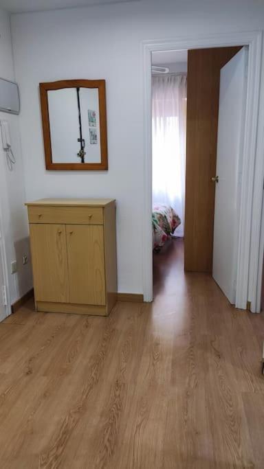 Superbe Appartement Pres De La Plage! ซานตาโปลา ภายนอก รูปภาพ